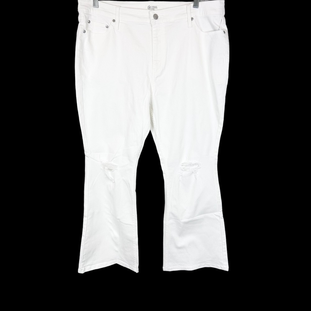 Candace Cameron Bure Women's Petite Pacific Denime Flare Jeans - White 18WP Size